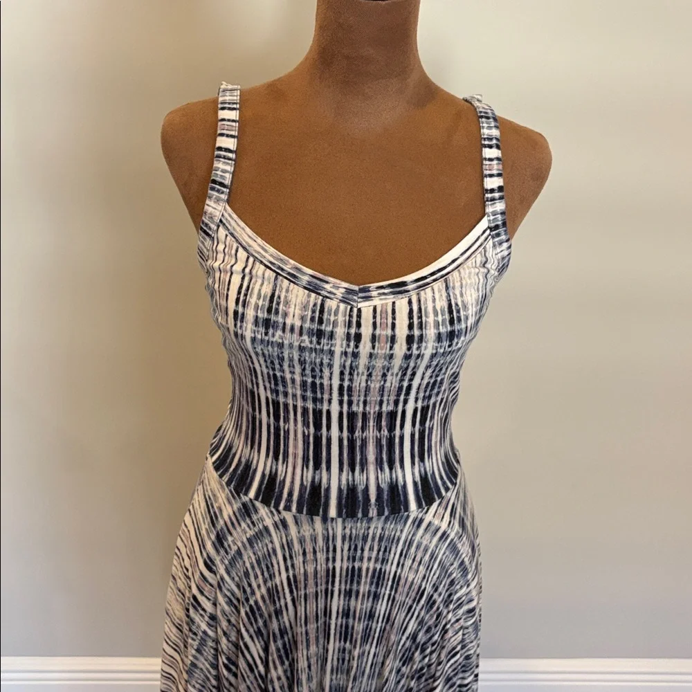 Artisan NY Navy, Ivory and pale pink tie dye pattern midi sleeveless dress NWOT - Picture 3 of 8
